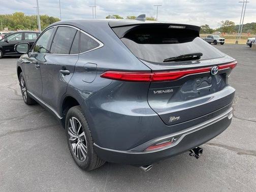 2021 Toyota Venza LE