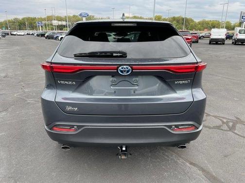 2021 Toyota Venza LE