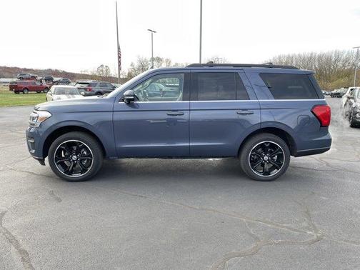 2022 Ford Expedition XLT