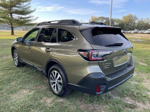 2021 Subaru Outback Premium