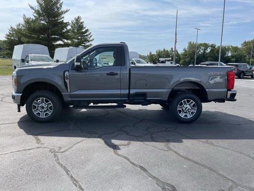 2025 Ford F-250 XLT