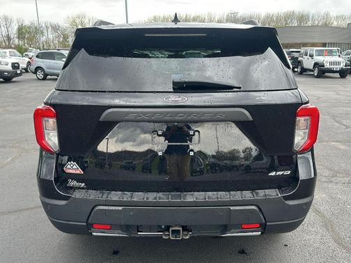 Agate Black 2022 Ford Explorer Timberline
