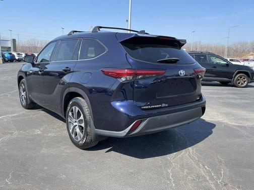 2020 Toyota Highlander Hybrid XLE