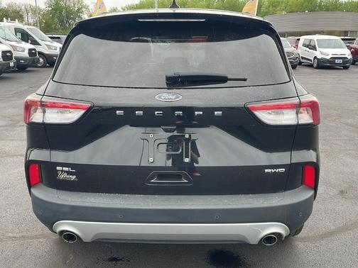 Agate Black 2022 Ford Escape SEL