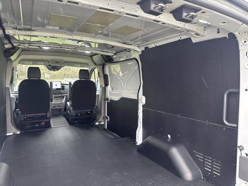 Oxford White 2026 Ford Transit-250