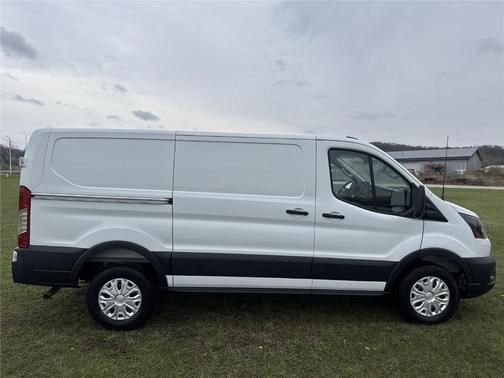 Oxford White 2026 Ford Transit-250 Base