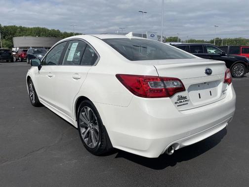 Crystal White Pearl 2016 Subaru Legacy 3.6R Limited