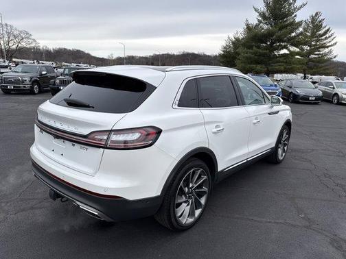 2020 Lincoln Nautilus Reserve