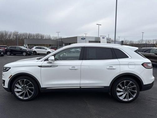 2020 Lincoln Nautilus Reserve