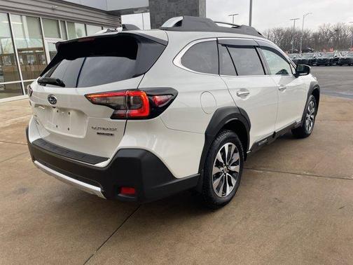 2024 Subaru Outback Touring