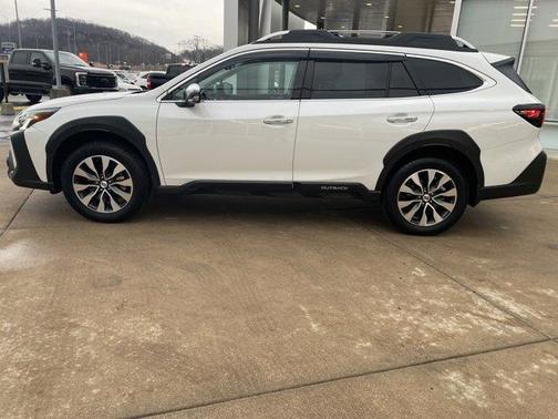 2024 Subaru Outback Touring