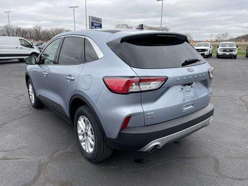 Ice Blue 2022 Ford Escape SE