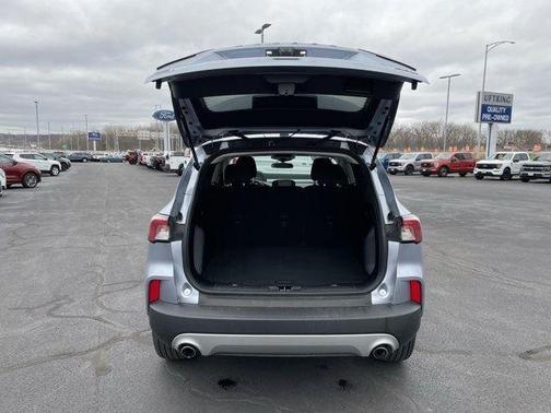 Ice Blue 2022 Ford Escape SE