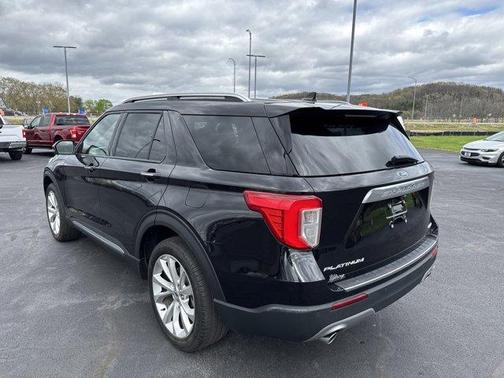 2022 Ford Explorer Platinum