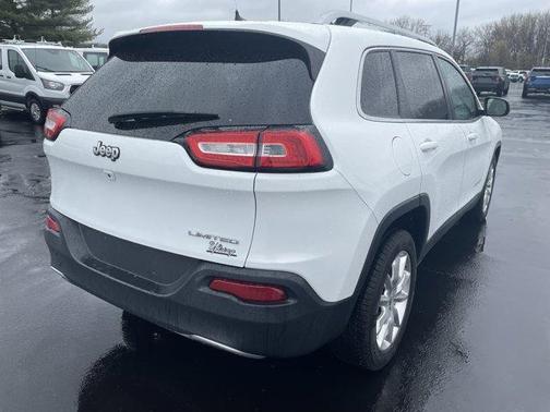 Bright White Clearcoat 2015 Jeep Cherokee Limited