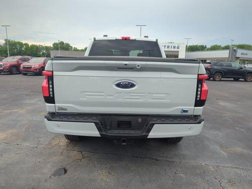 2023 Ford F-150 Lightning XLT