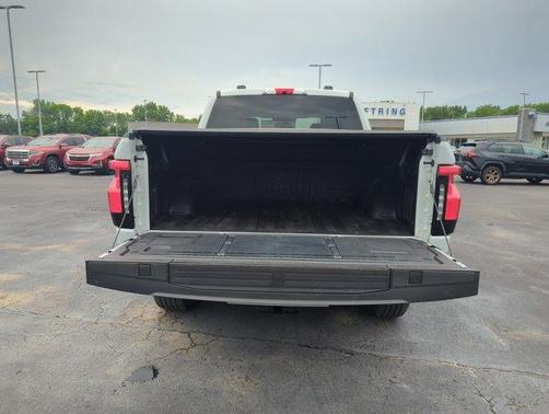 2023 Ford F-150 Lightning XLT