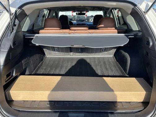 2019 Subaru Outback 2.5i Touring