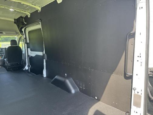 Oxford White 2026 Ford Transit-350 Base