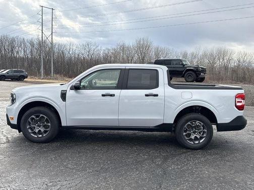 Space White Metallic 2026 Ford Maverick XLT