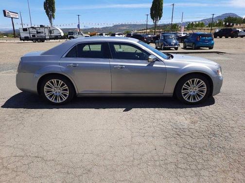 2014 Chrysler 300C Base