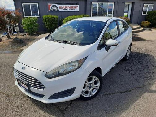 2016 Ford Fiesta SE