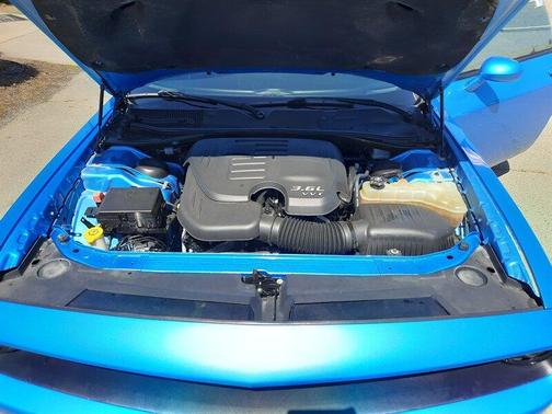 Blue 2019 Dodge Challenger SXT