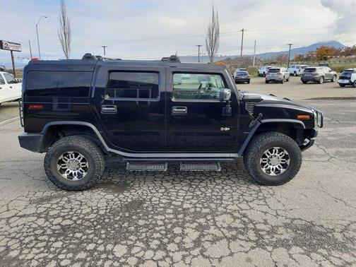 2003 Hummer H2 Base