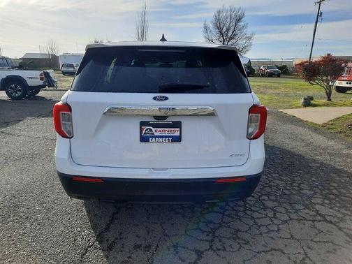 2021 Ford Explorer Base