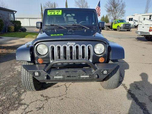 2012 Jeep Wrangler Unlimited Sahara