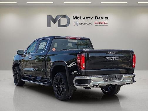 Onyx Black 2026 GMC Sierra 1500 SLT