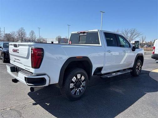 2025 GMC Sierra 2500 Denali
