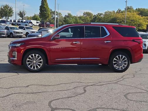 2022 Chevrolet Traverse Premier