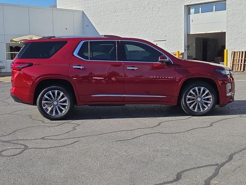 2022 Chevrolet Traverse Premier