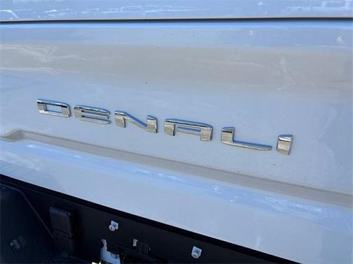 2025 GMC Sierra 2500 Denali Ultimate