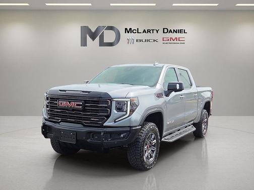 2025 GMC Sierra 1500 AT4X