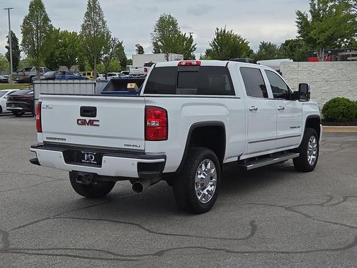 Summit White 2019 GMC Sierra 2500 Denali