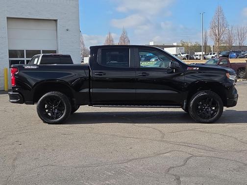 2025 Chevrolet Silverado 1500 LT Trail Boss