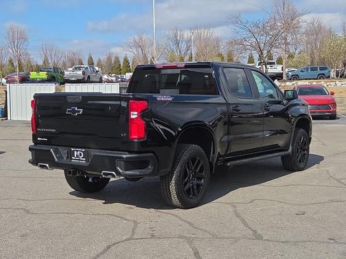 2025 Chevrolet Silverado 1500 LT Trail Boss