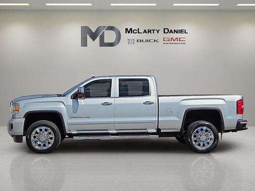 2017 GMC Sierra 2500 Denali