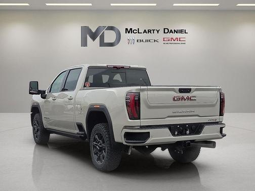 2026 GMC Sierra 3500 AT4