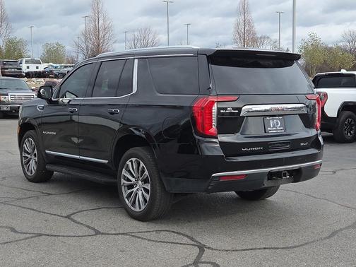 2021 GMC Yukon SLT