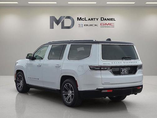 Bright White Clearcoat 2023 Jeep Grand Wagoneer 4x4
