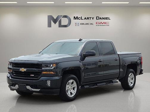 Graphite Metallic 2018 Chevrolet Silverado 1500 2LT