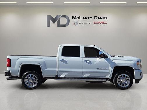 2019 GMC Sierra 2500 Denali