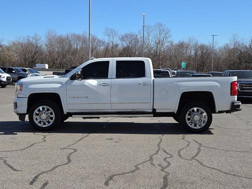 2019 GMC Sierra 2500 Denali