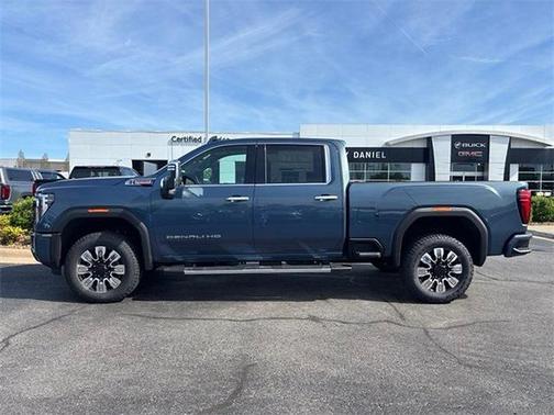 2025 GMC Sierra 2500 Denali