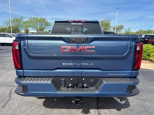 2025 GMC Sierra 2500 Denali