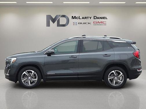 Graphite Gray Metallic 2020 GMC Terrain SLT