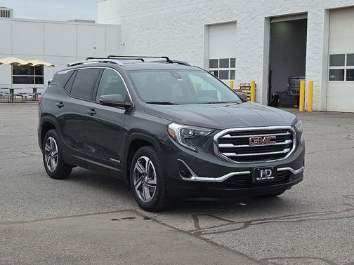 Graphite Gray Metallic 2020 GMC Terrain SLT